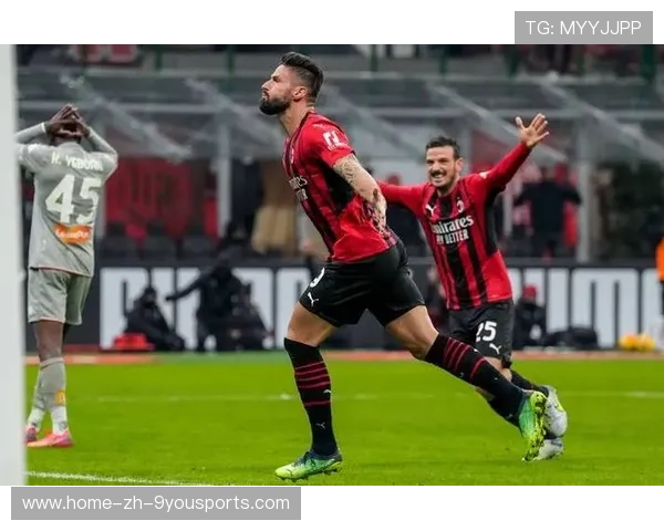 伯恩茅斯逆转埃弗顿，保级大战再添悬念，伯恩茅斯主帅